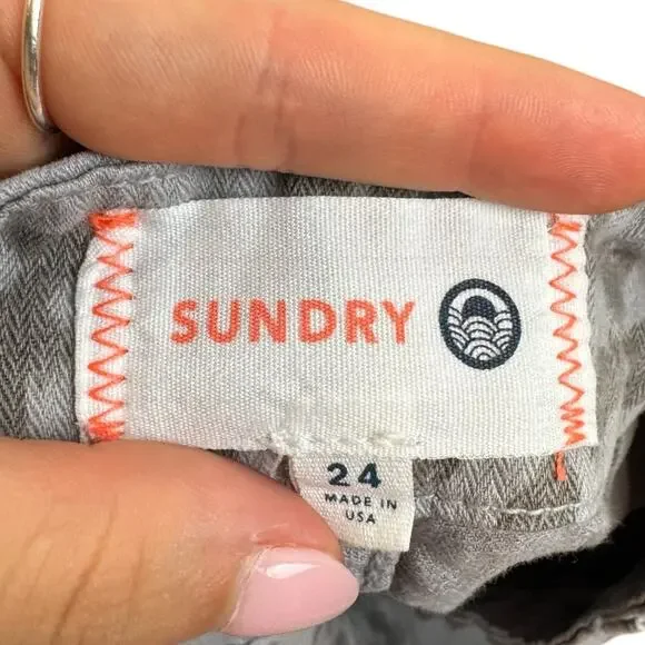 Sundry 24 Gray Leopard Print Seam Stripe Zipper Crop Ankle Twill Pants Pockets - Picture 7 of 9